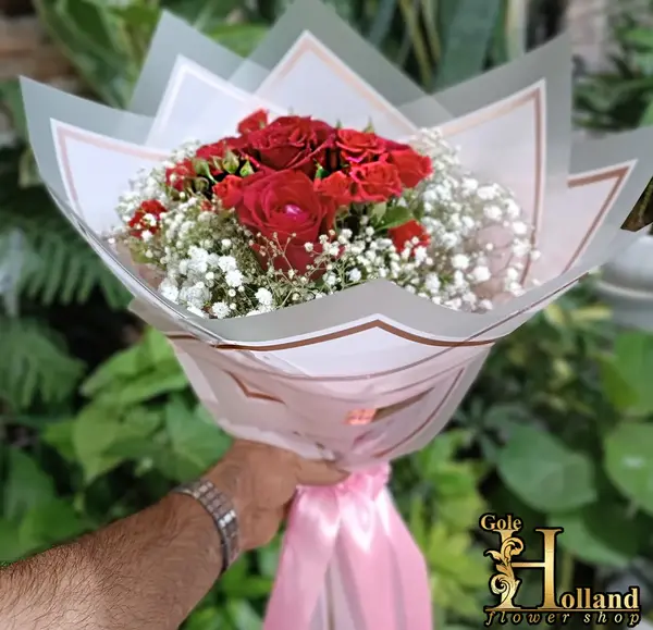 ایده عکس با یک شاخه گل