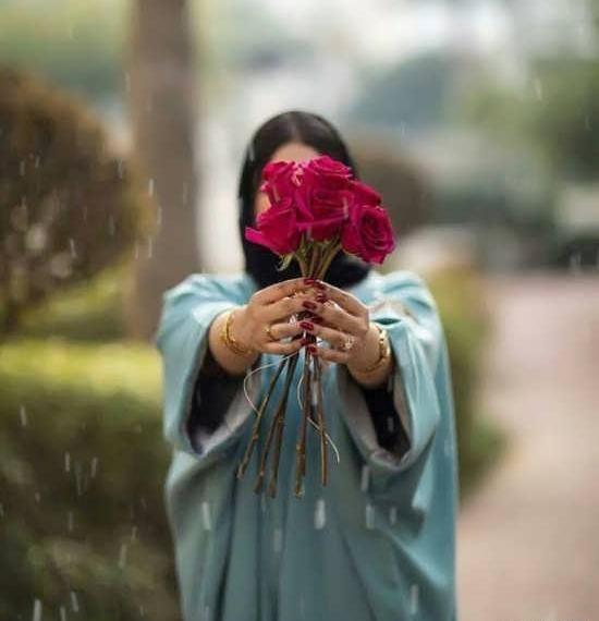 مدل عکس با یک شاخه گل