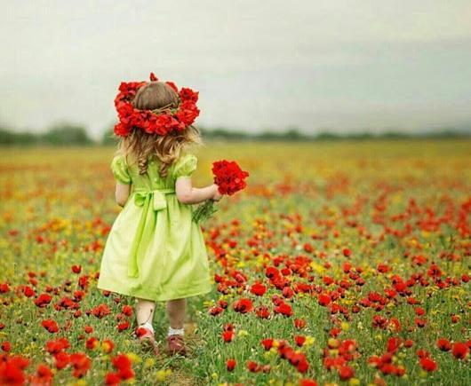 عکس یک دختر با گل