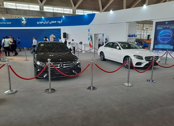 عکس شرکت ایران خودرو تهران