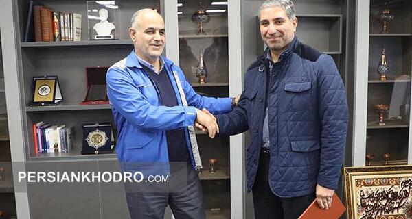 عکس رئیس شرکت ایران خودرو