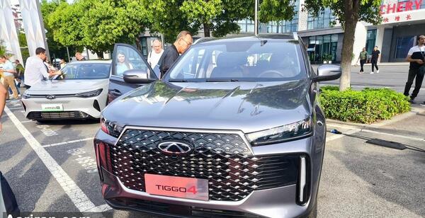 عکسهای ام وی ام x55