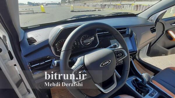 عکس ماشین ام وی ام x22 پرو مشکی