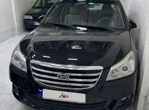 عکس ام وی ام 550 مشکی