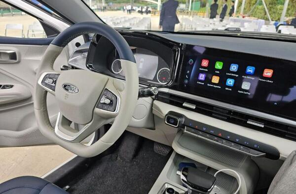 عکس ام وی ام ایکس ۳۳ نیو