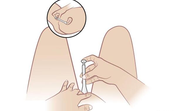 عکس اپلیکاتور کرم ژل