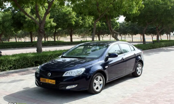 عکس ماشین ام جی ۳۵۰