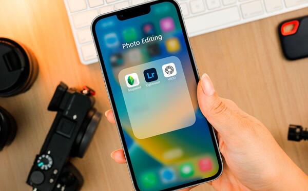 عکس اپل 4