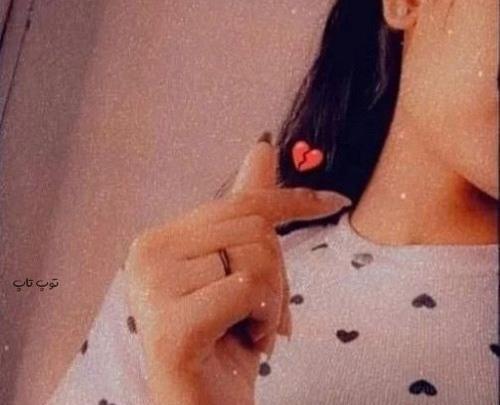 آینه عکس دختر با گوشی اپل برای پروفایل