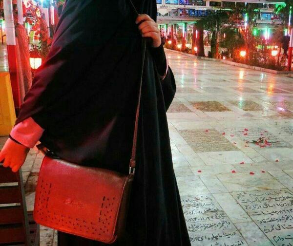 عکس دختر چادری از پشت سر با کیفیت بالا