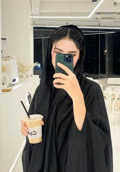 عکس پروفایل دخترونه گوشی جلو صورت