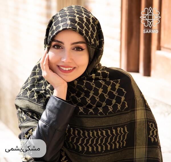 عکس دخترونه با چفیه عربی