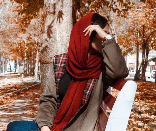 فیک لاکچری عکس دختر مدرسه ای برای پروفایل