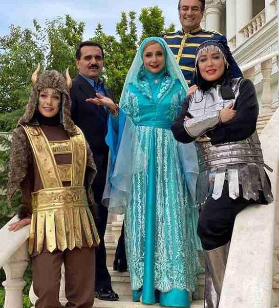 عکس کل خانواده ممد قلی