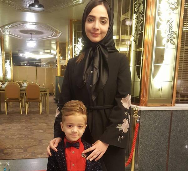 عکس یاسمن در فیلم لحظه گرگ و میش