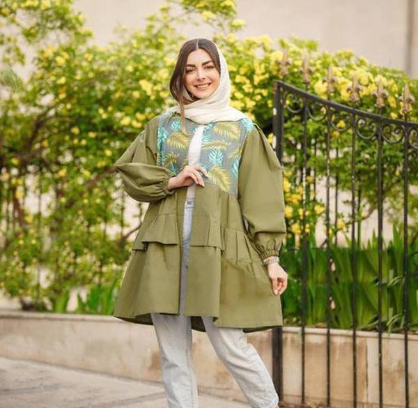 عکس مدل مانتو با پارچه ابروبادی رنگ سبز