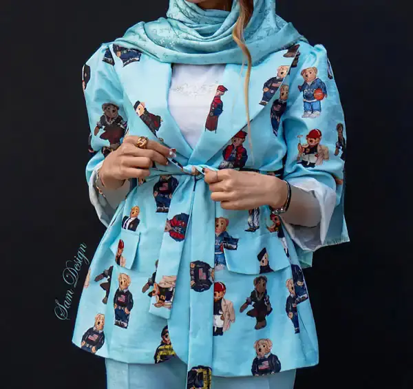 عکس مدل مانتو چین دار با پارچه ابروبادی