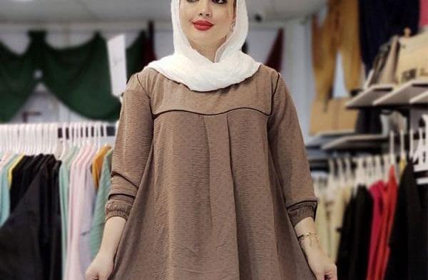 عکس مدل مانتو تابستانی جلو بسته با پارچه ابروبادی