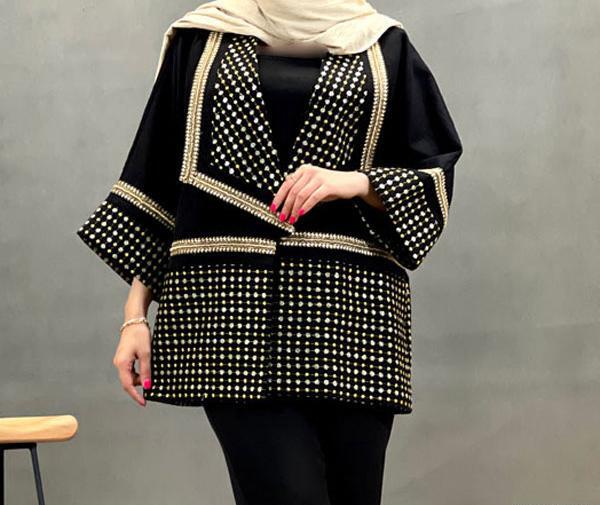 عکس مدل مانتو کوتاه ابروبادی با شلوار گشاد