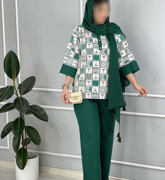 عکس مدل مانتو کوتاه ابروبادی با شلوار گشاد