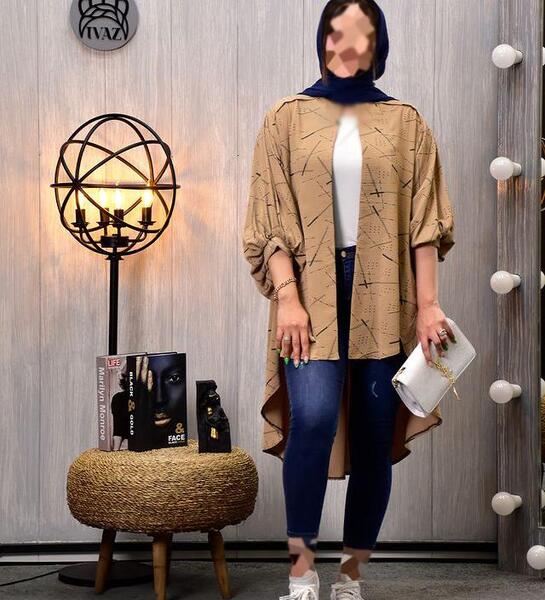 عکس مدل مانتو با پارچه ابروبادی پوم دار