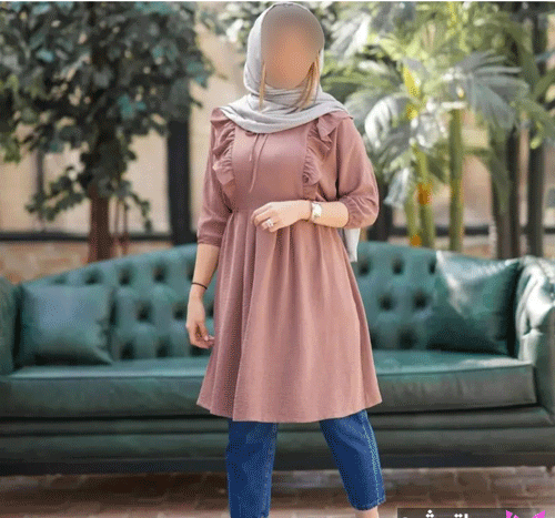 عکس مدل مانتو با پارچه ابروبادی پوم دار
