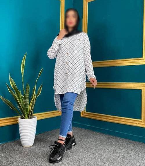 عکس مدل مانتو با پارچه ابروبادی پوم دار