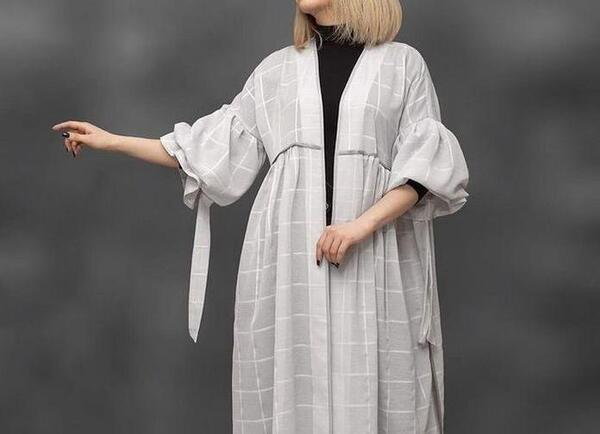 عکس مدل مانتو با پارچه ابروبادی پوم پوم