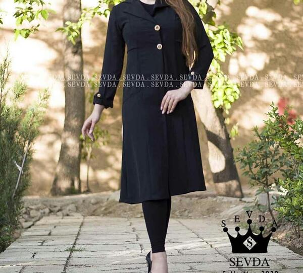 عکس مدل استین مانتو ابروبادی دکمه دار