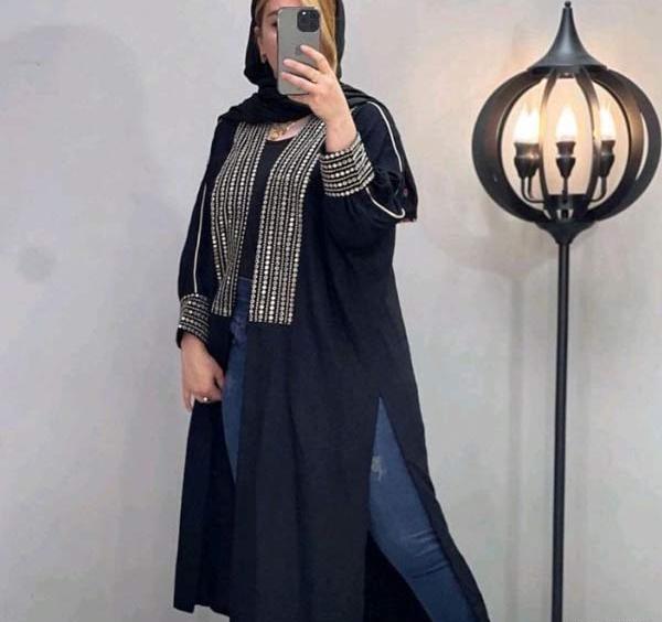عکس مدل مانتو ابروبادی کوتاه مشکی