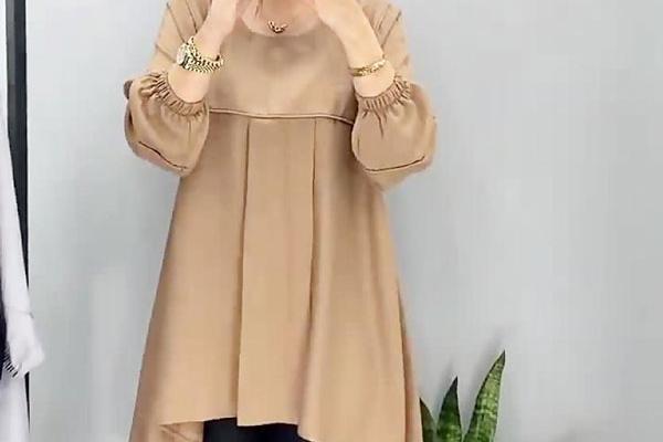 عکس مدل مانتو ابروبادی جلو بسته با شلوار