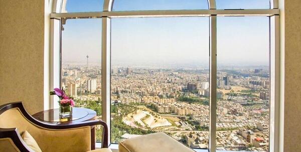 عکس مدیر هتل اسپیناس با رونالدو