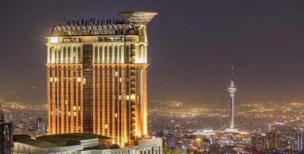 عکس مدیر هتل اسپیناس با رونالدو