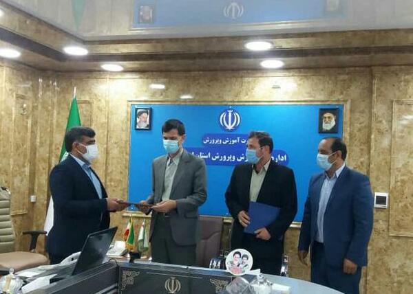 عکس مدیر کل آموزش و پرورش لرستان