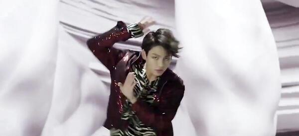 عکس فیک لاو بی تی اس