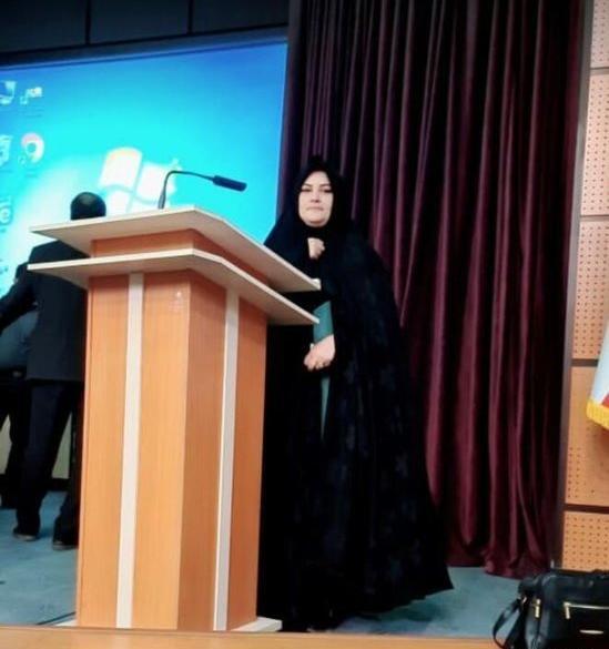 عکس مدیر مدرسه شاهد