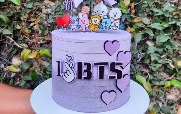 عکس کیک تولد دخترانه bts