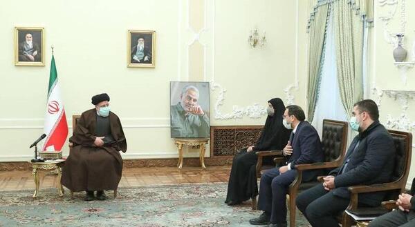 عکس حاج قاسم با رئیسی