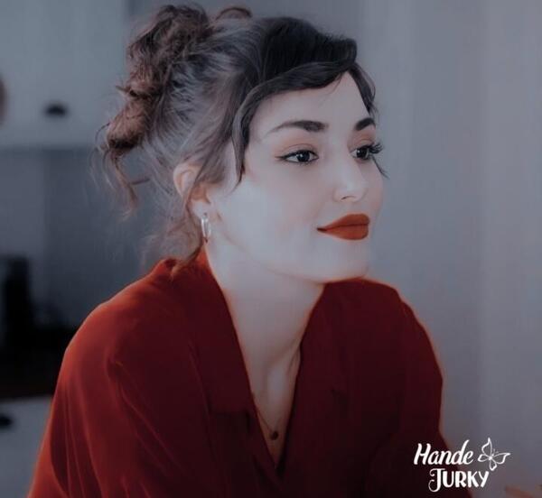 ویسگون عکس هانده ارچل برای پروفایل
