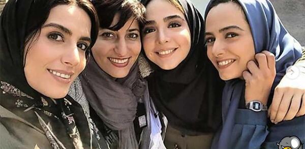 عکس کارگردان فیلم لحظه گرگ و میش