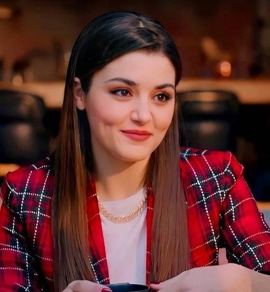 عکسهای جدید هانده ارچل در اینستا