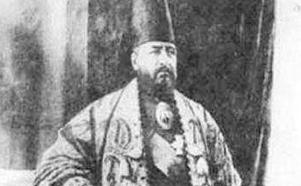 عکس قبر امیرکبیر در کربلا