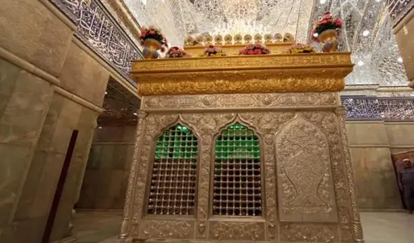 عکس قبر امیرکبیر در کربلا