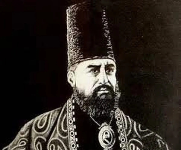 عکس قبر امیرکبیر در کربلا
