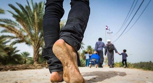 عکس پای پیاده کربلا