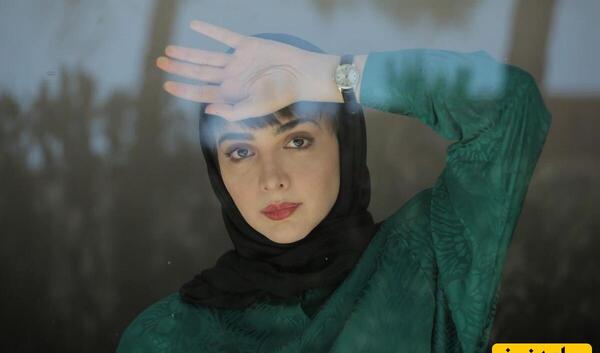 عکس یاسمن در فیلم لحظه ی گرگ و میش
