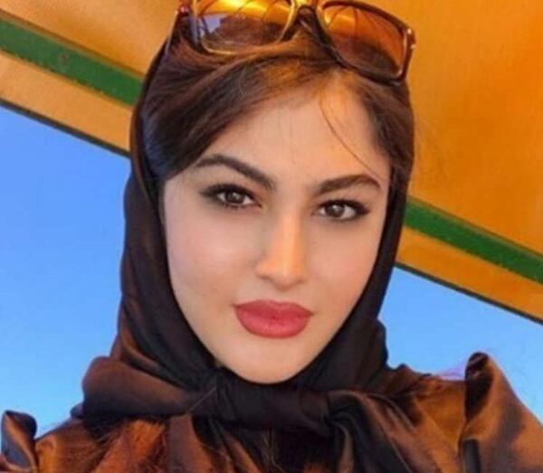 عکس همه بازیگران بانوی عمارت