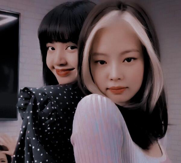 عکس کیوت از جنی و لیسا