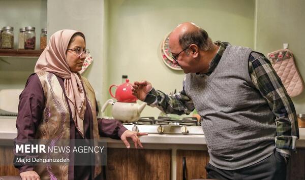 عکس بازیگران یزدی سریال پشت پرده