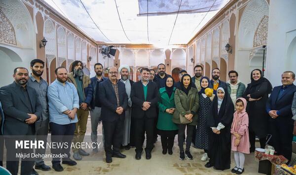 عکس بازیگران یزدی سریال پشت پرده
